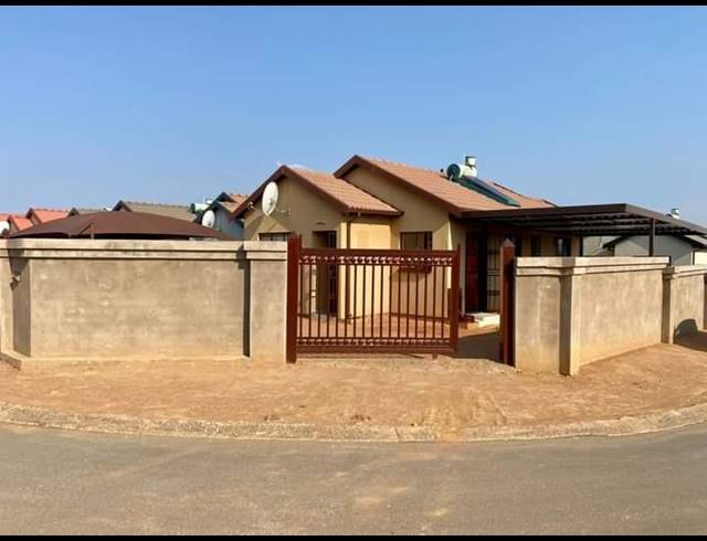 3 BEDROOM HOUSE FOR SALE IN SOSHANGUVE VV